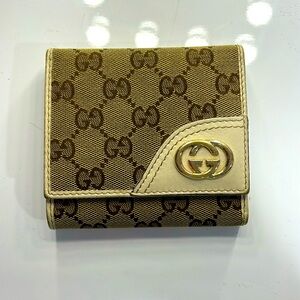 Gucci wallet